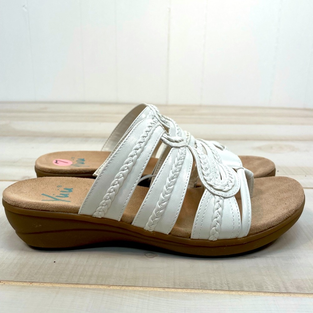 Yuu NIB Dansa White Thong Mule Sandals 7 - Picture 7 of 10
